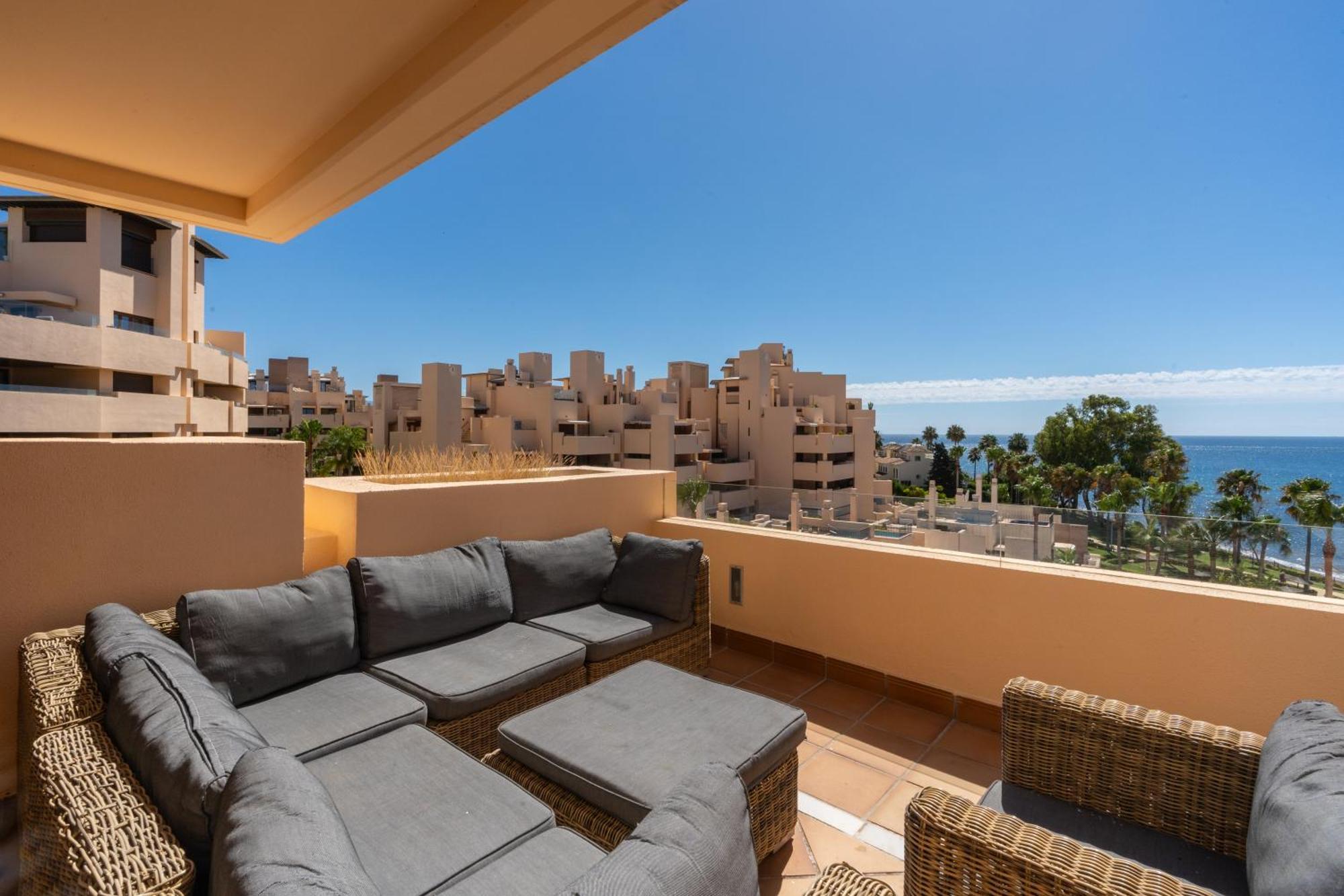 Bahía Boutique Apartments Estepona Exterior foto